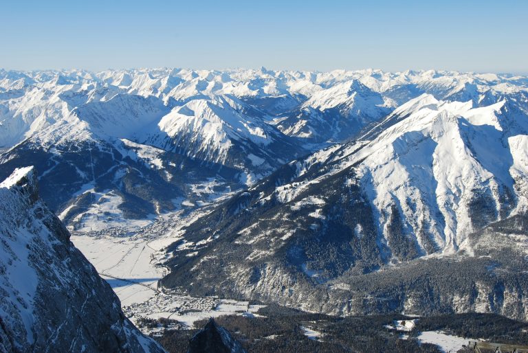Zugspitze Vs. Garmisch-Classic